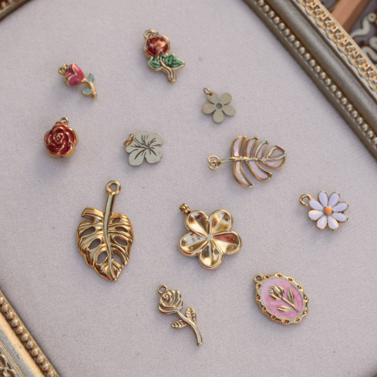 Foliage Charms