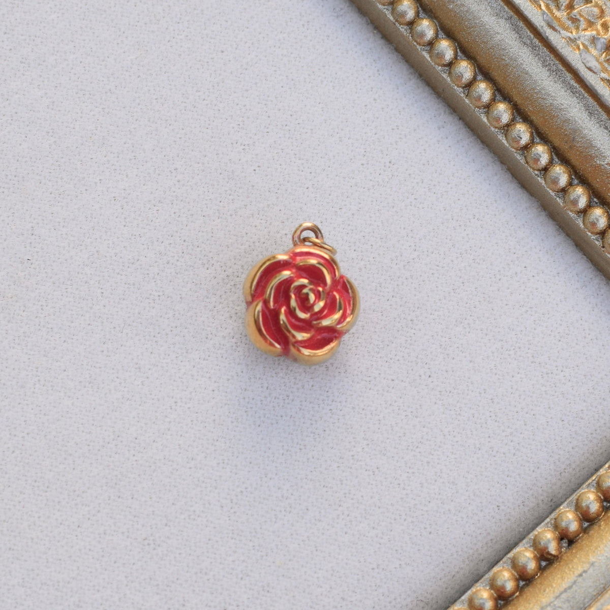 Foliage Charms
