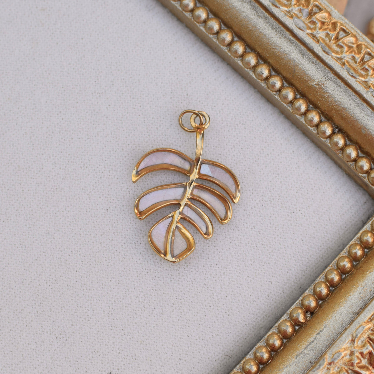 Foliage Charms