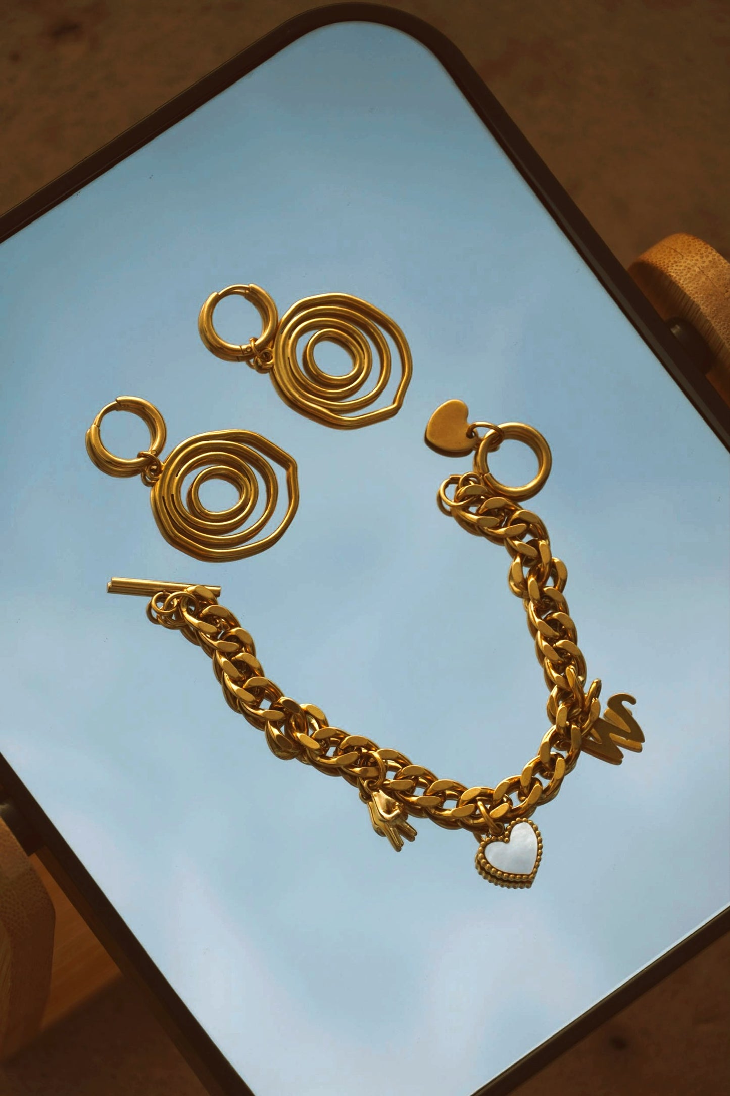 Huggie Hoops